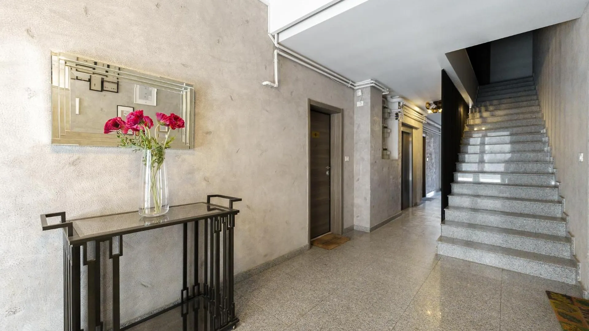 Dioptase - Stylish Retreat By Selestate With Balcony Apartment Bucharest Romania